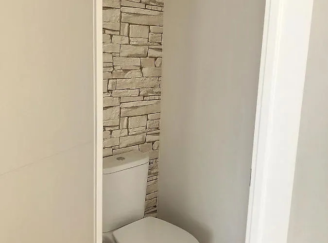 Wifi-parking Apartment